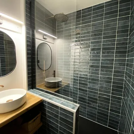 Le Pralin C - Renove Dans Le Quartier De Meribel Mottaret Aux Pieds. Mae-4523 Les Allues